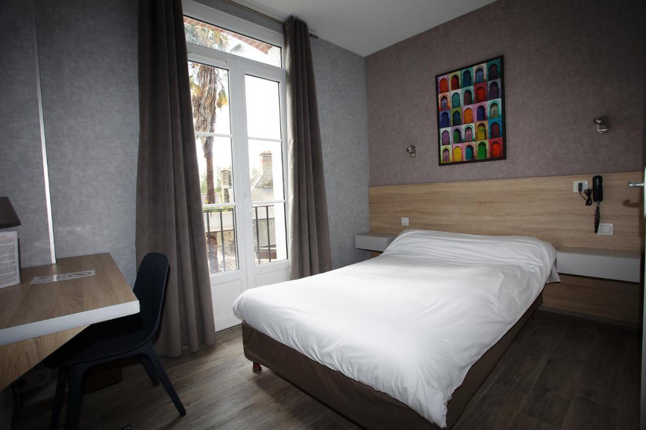 Contact Hotel - Hotel Le Lion D'Or Lamballe Exterior photo
